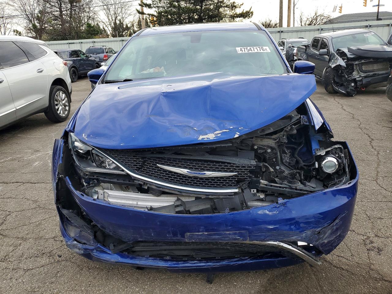 2019 CHRYSLER PACIFICA