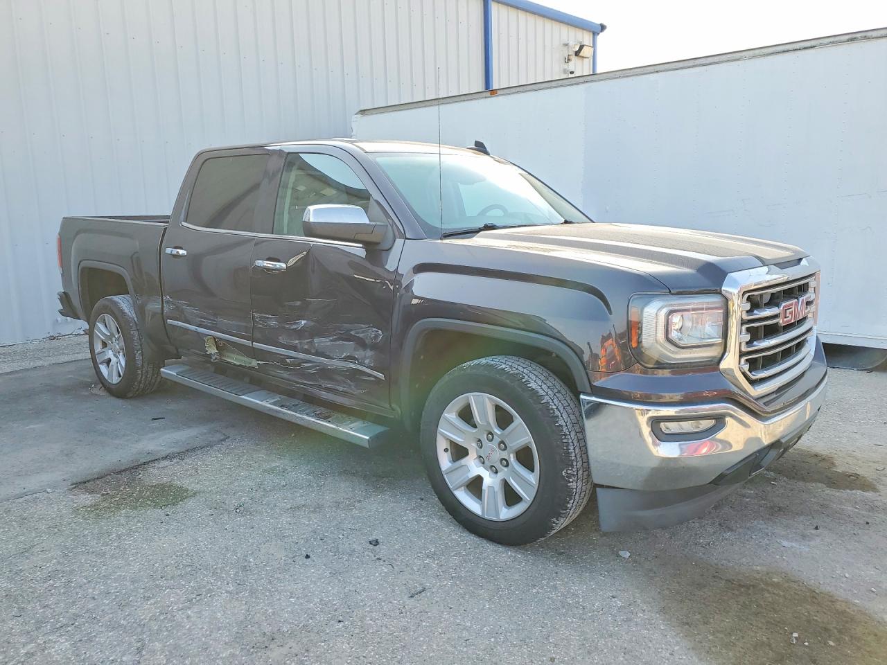 2016 GMC SIERRA