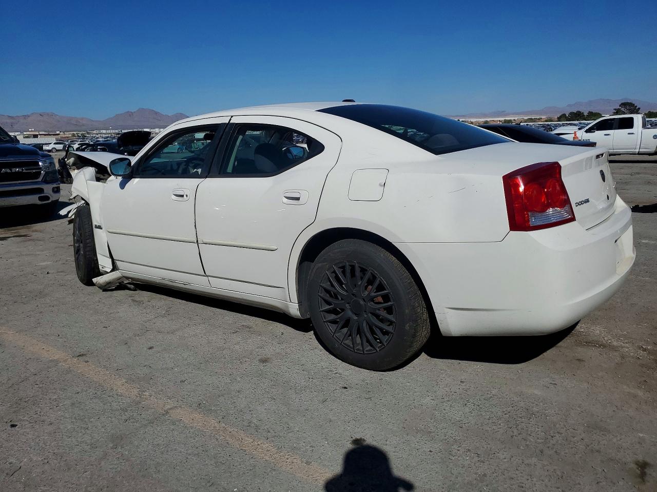 2010 DODGE CHARGER
