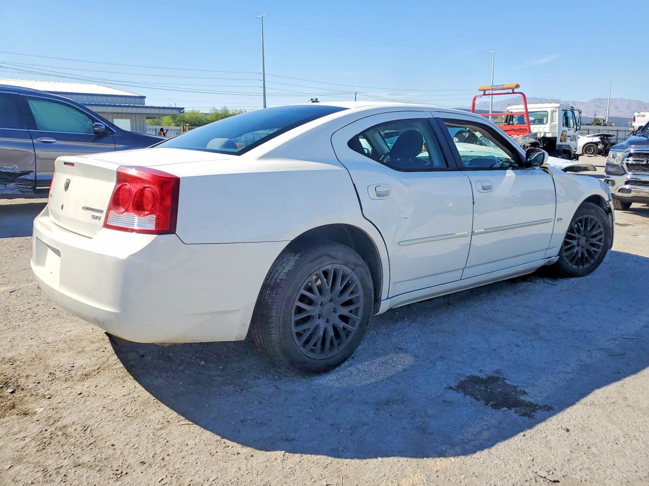 2010 DODGE CHARGER