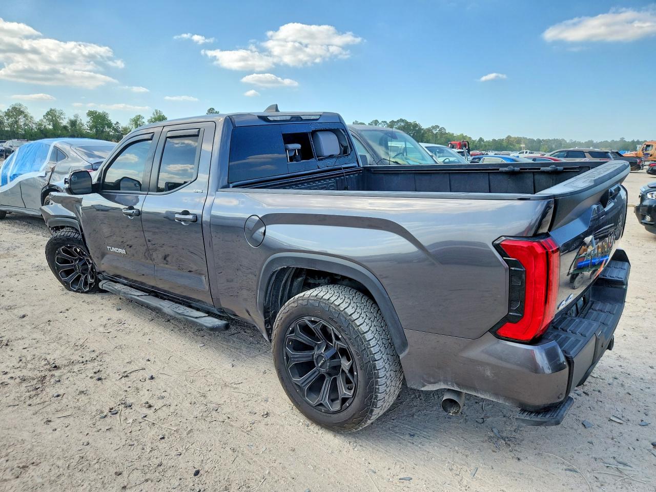2024 TOYOTA TUNDRA