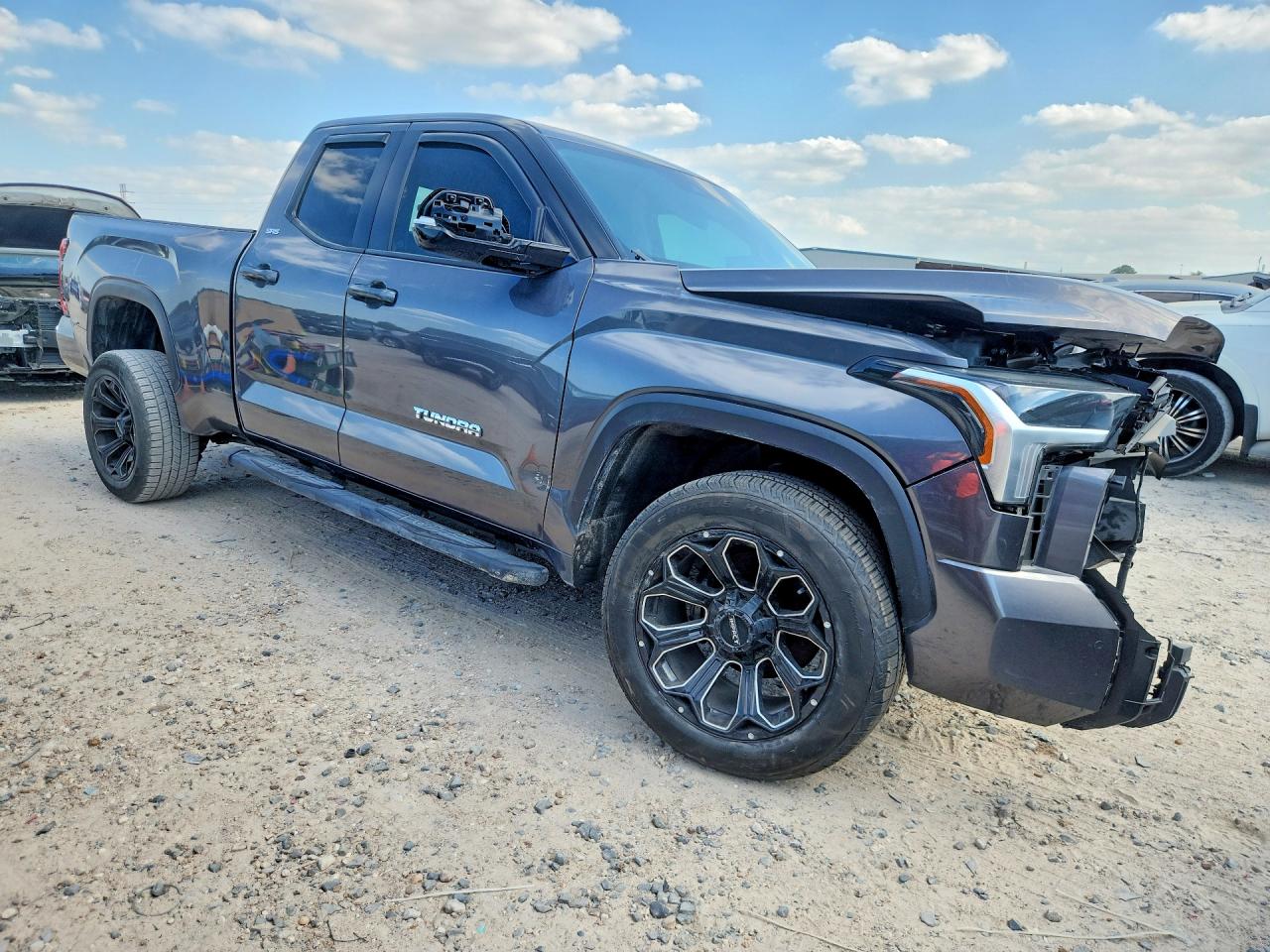 2024 TOYOTA TUNDRA