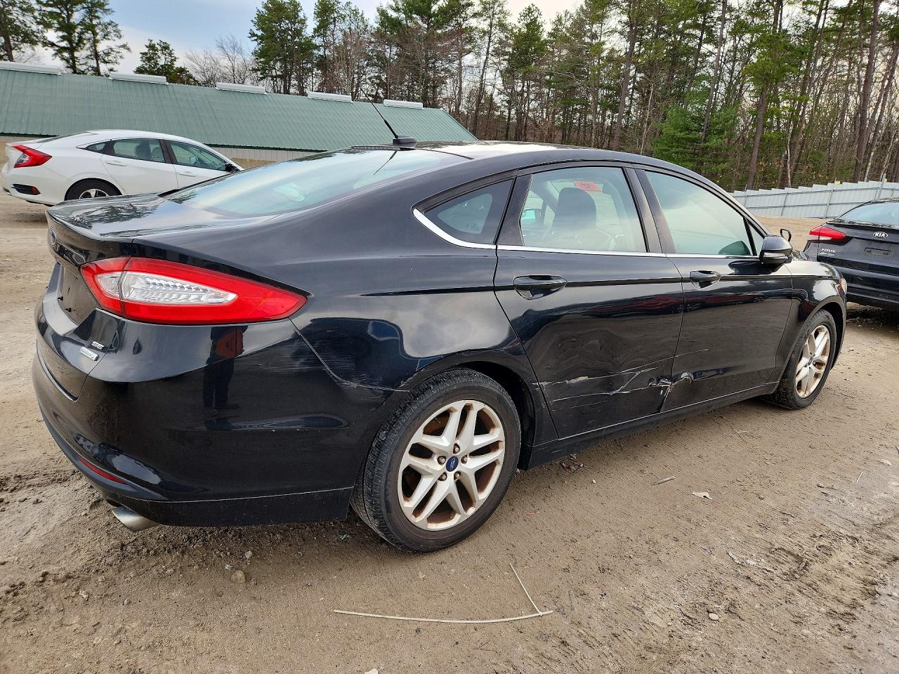 2013 FORD FUSION SE