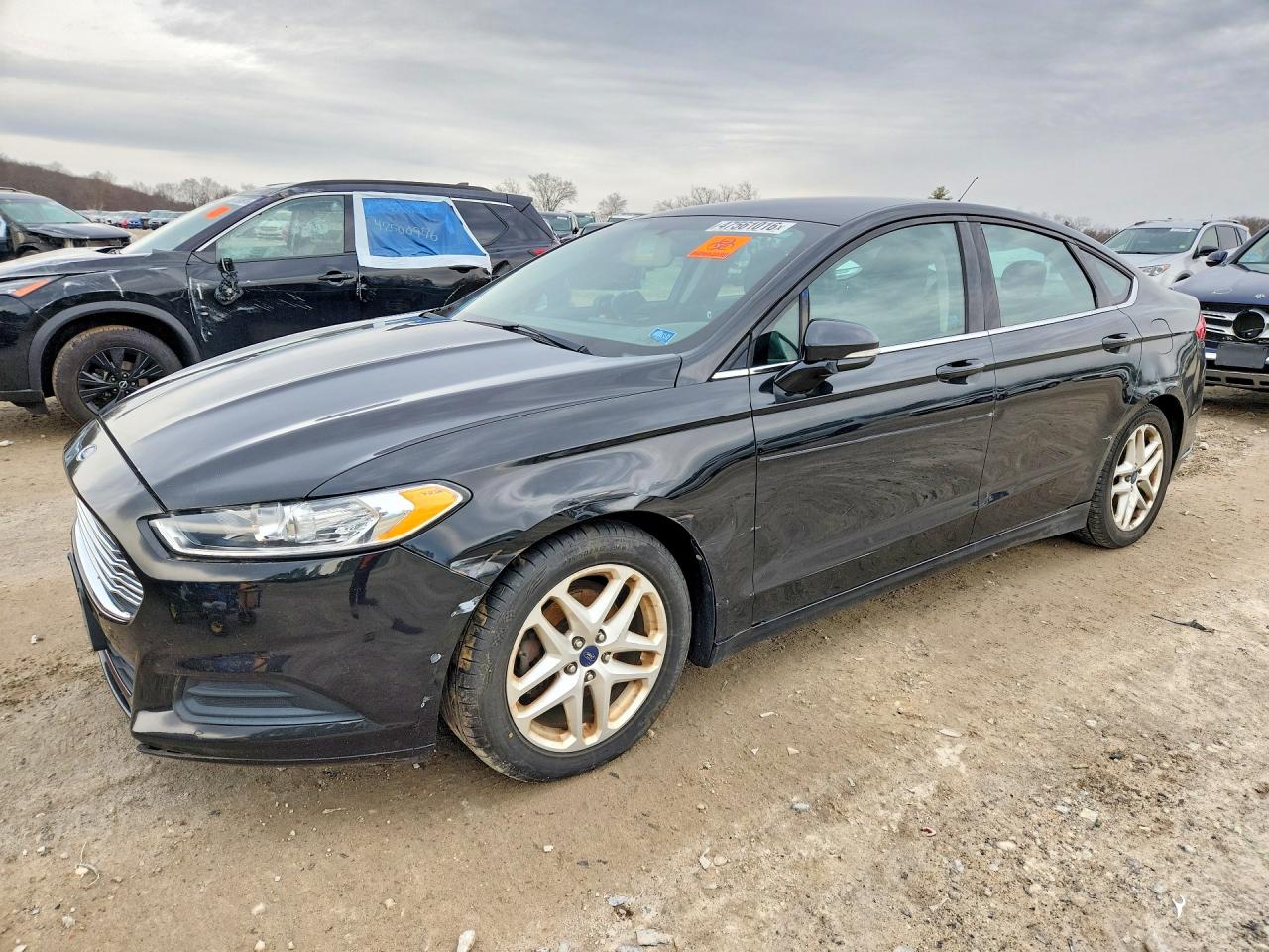 2013 FORD FUSION SE