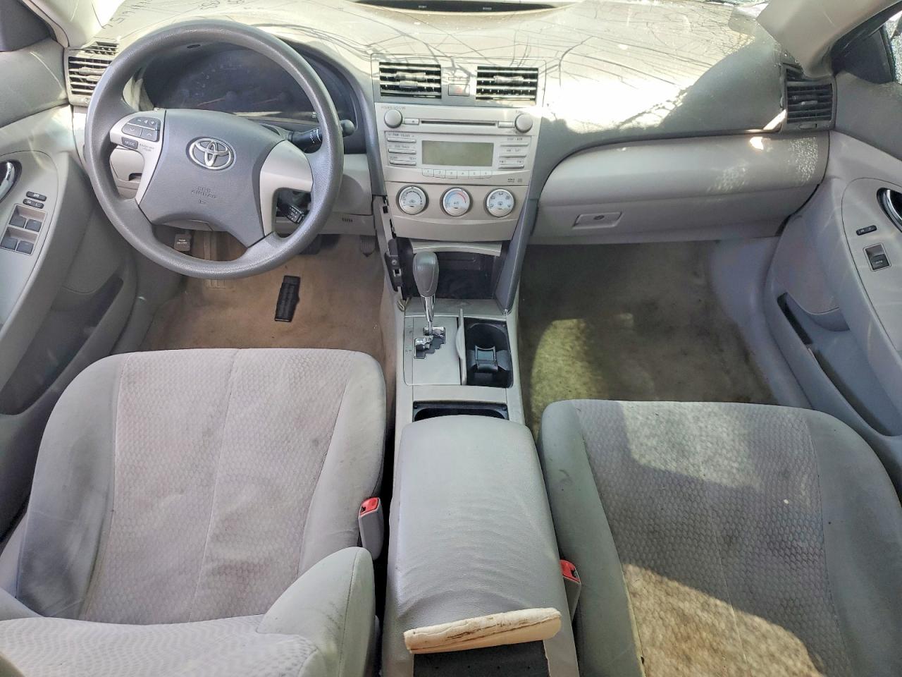 2010 TOYOTA CAMRY