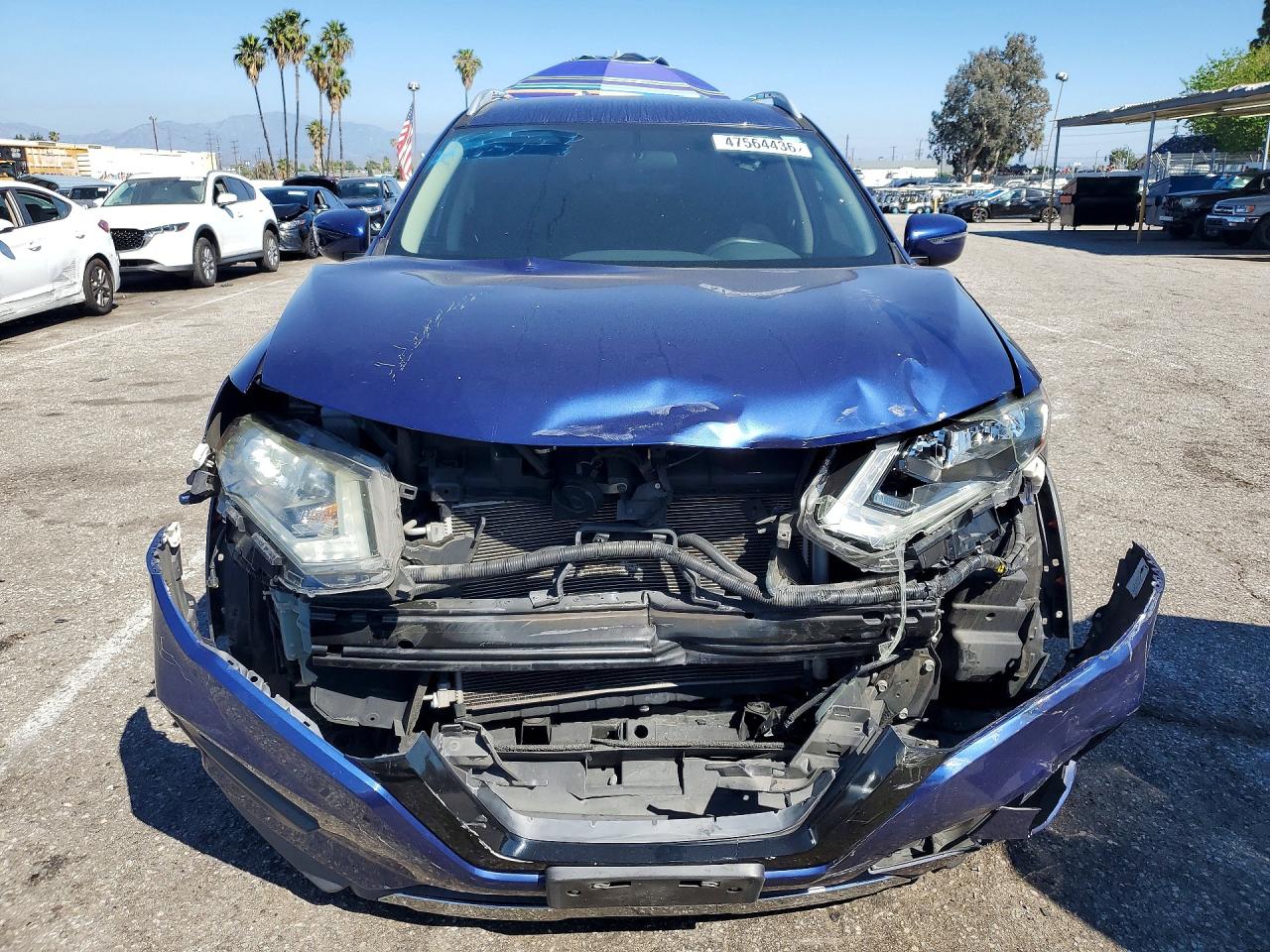 2017 NISSAN ROGUE