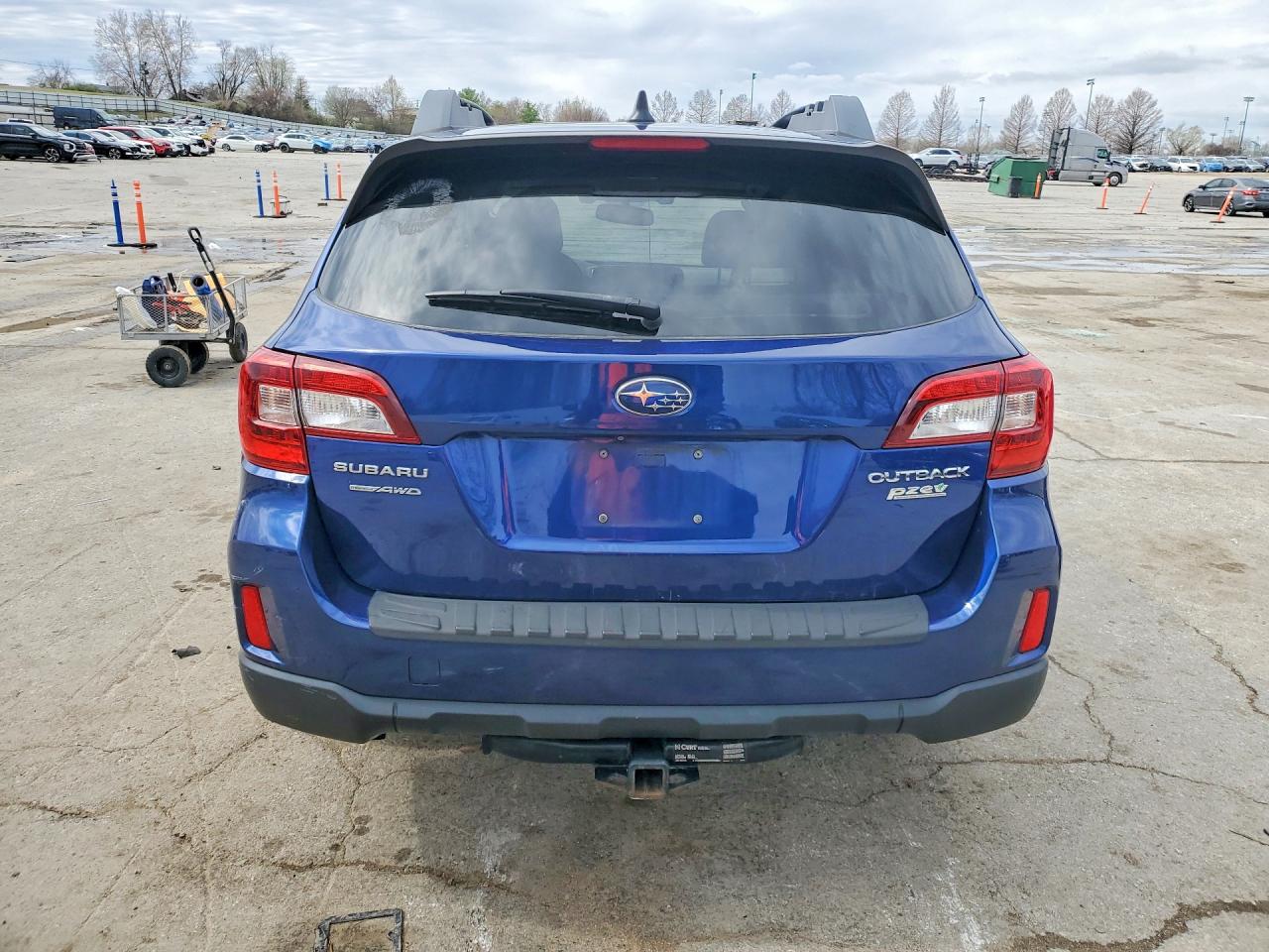 2016 SUBARU OUTBACK