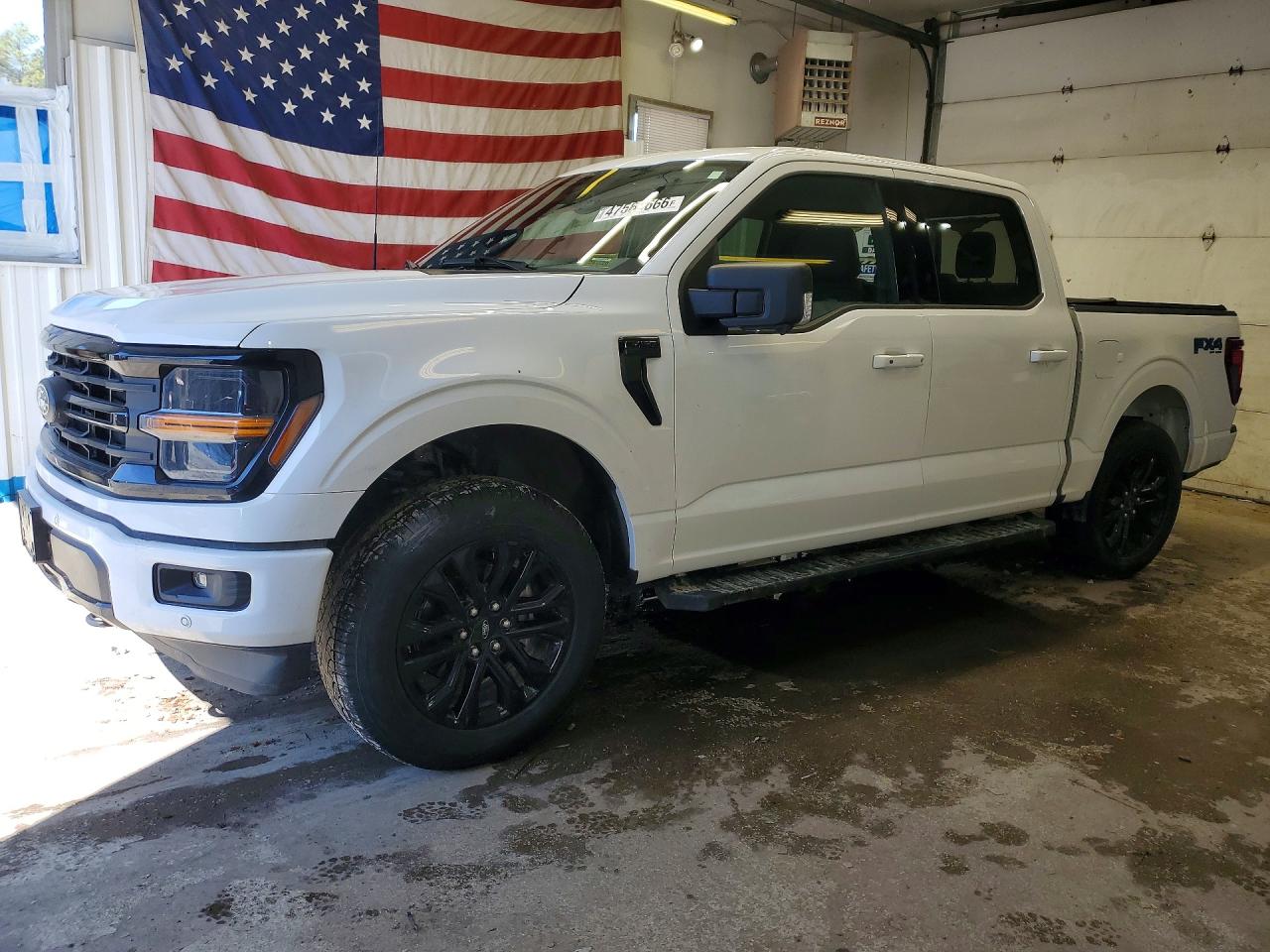 2025 FORD F150