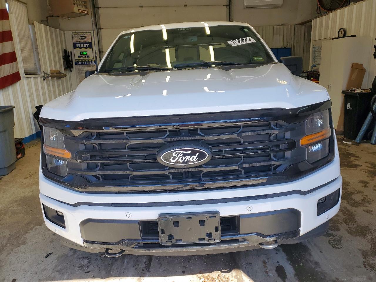 2025 FORD F150