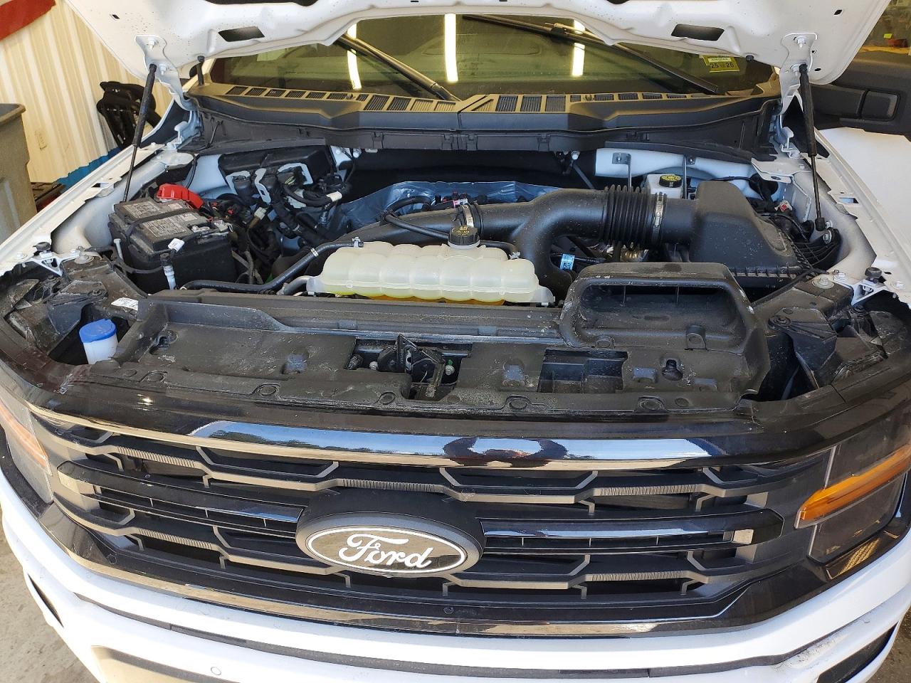 2025 FORD F150