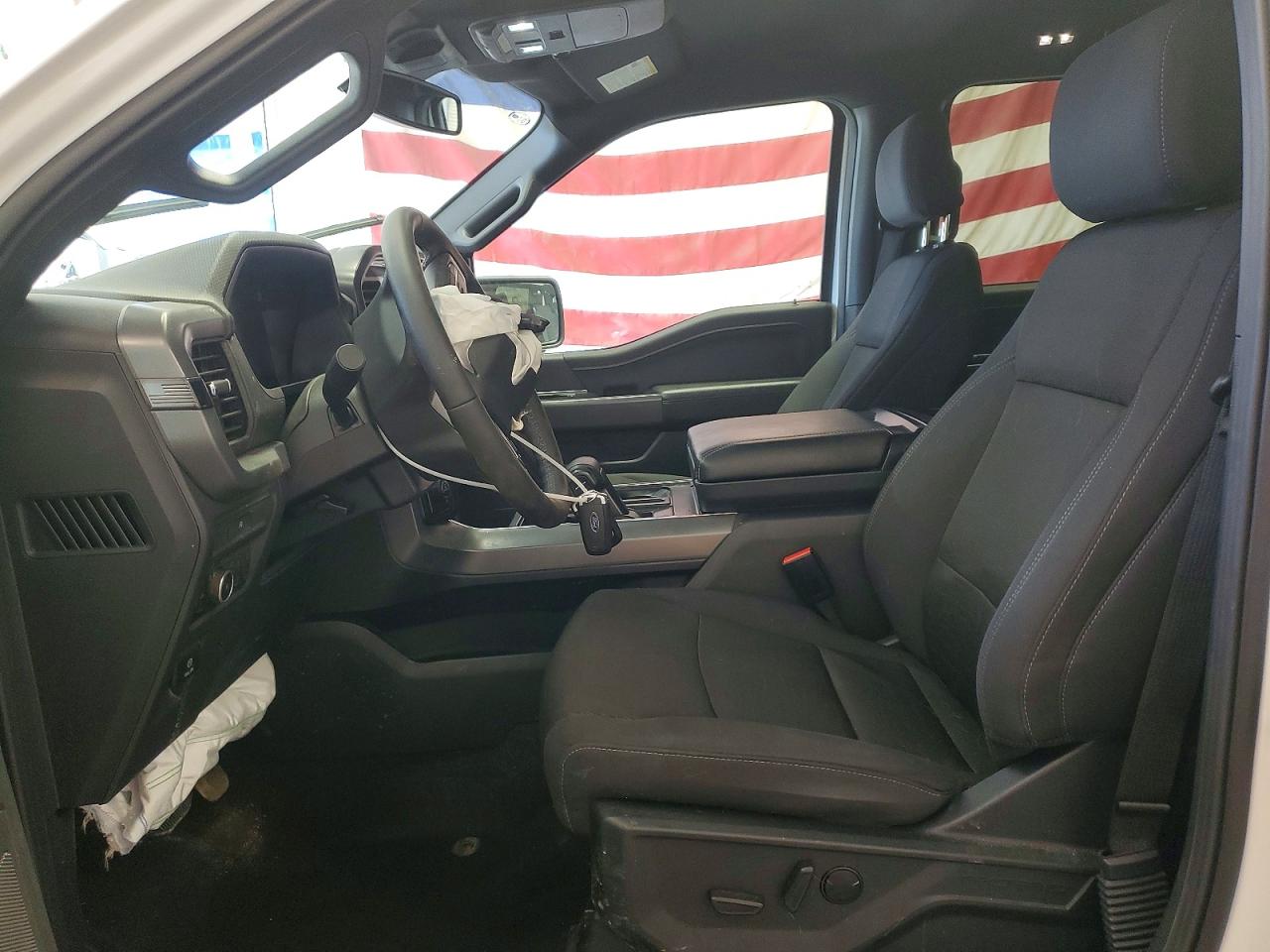 2025 FORD F150