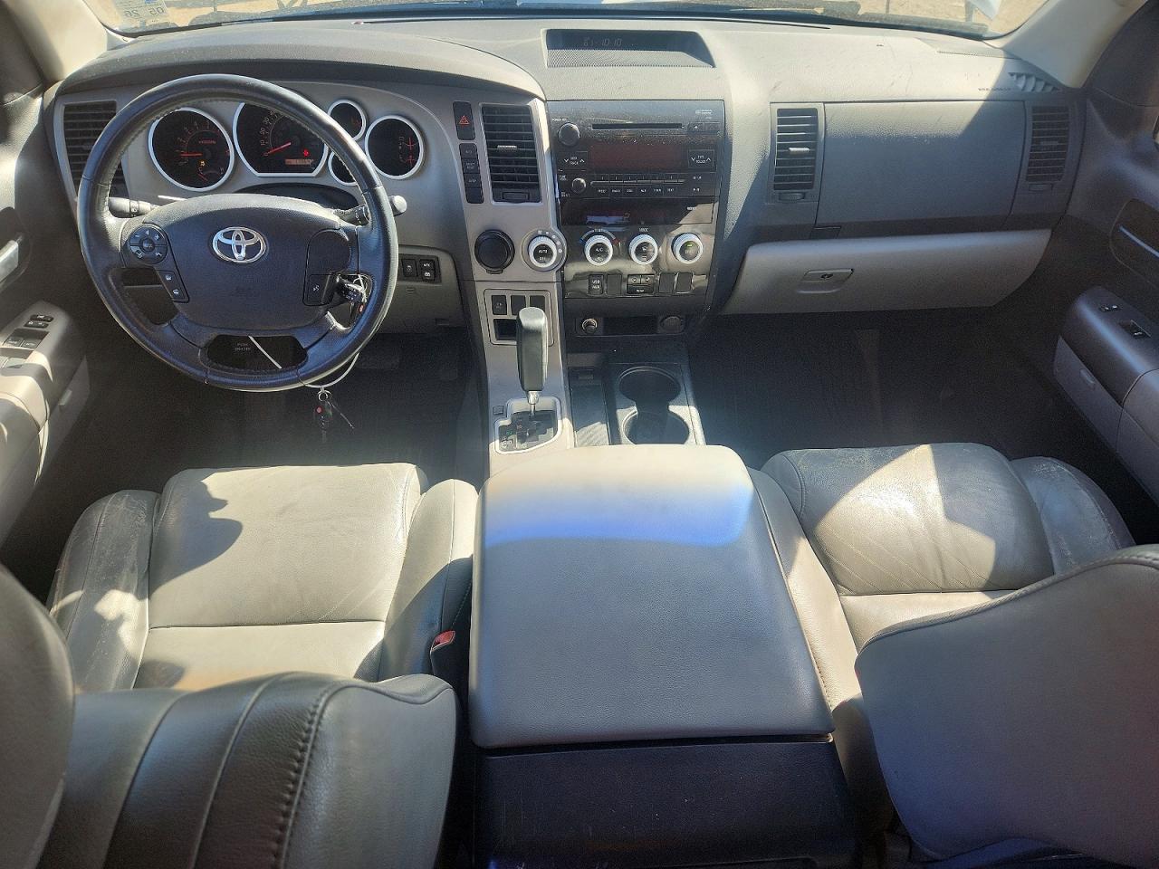 2010 TOYOTA SEQUOIA