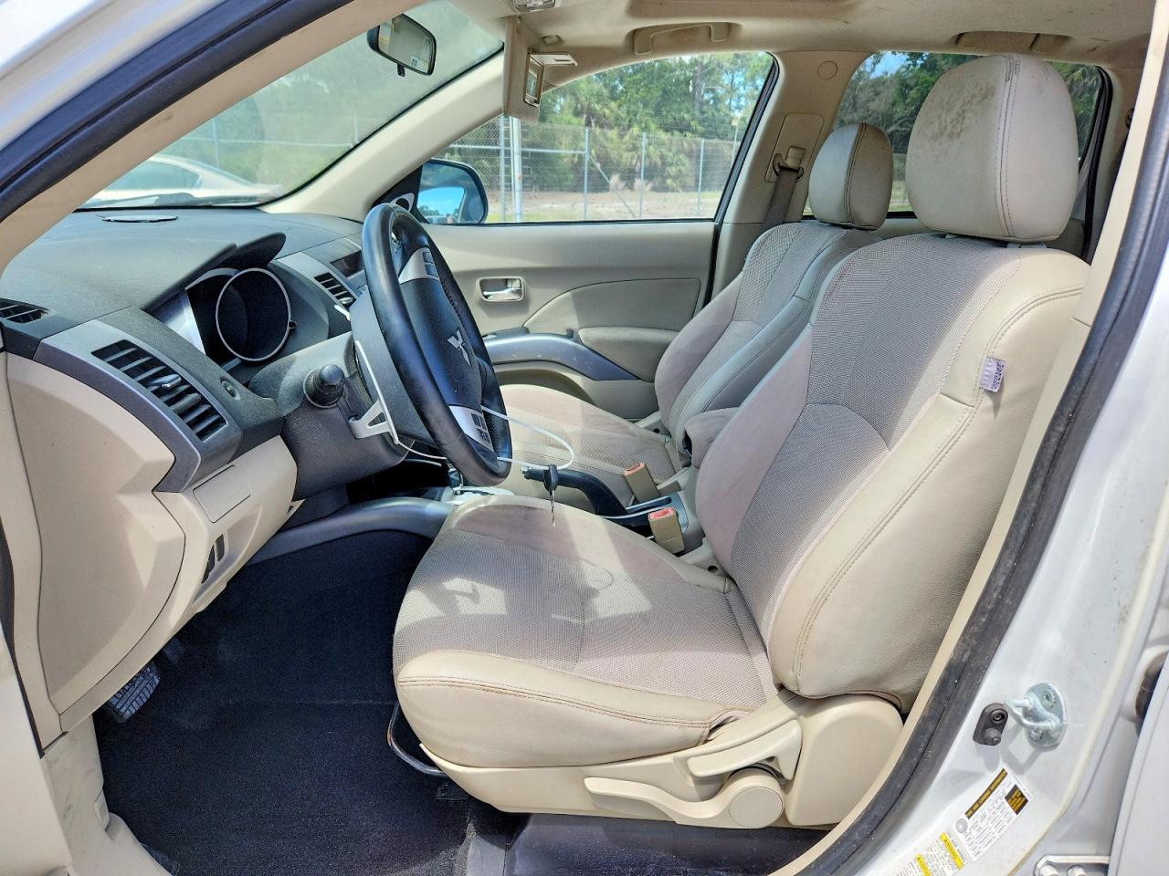 2009 MITSUBISHI OUTLANDER