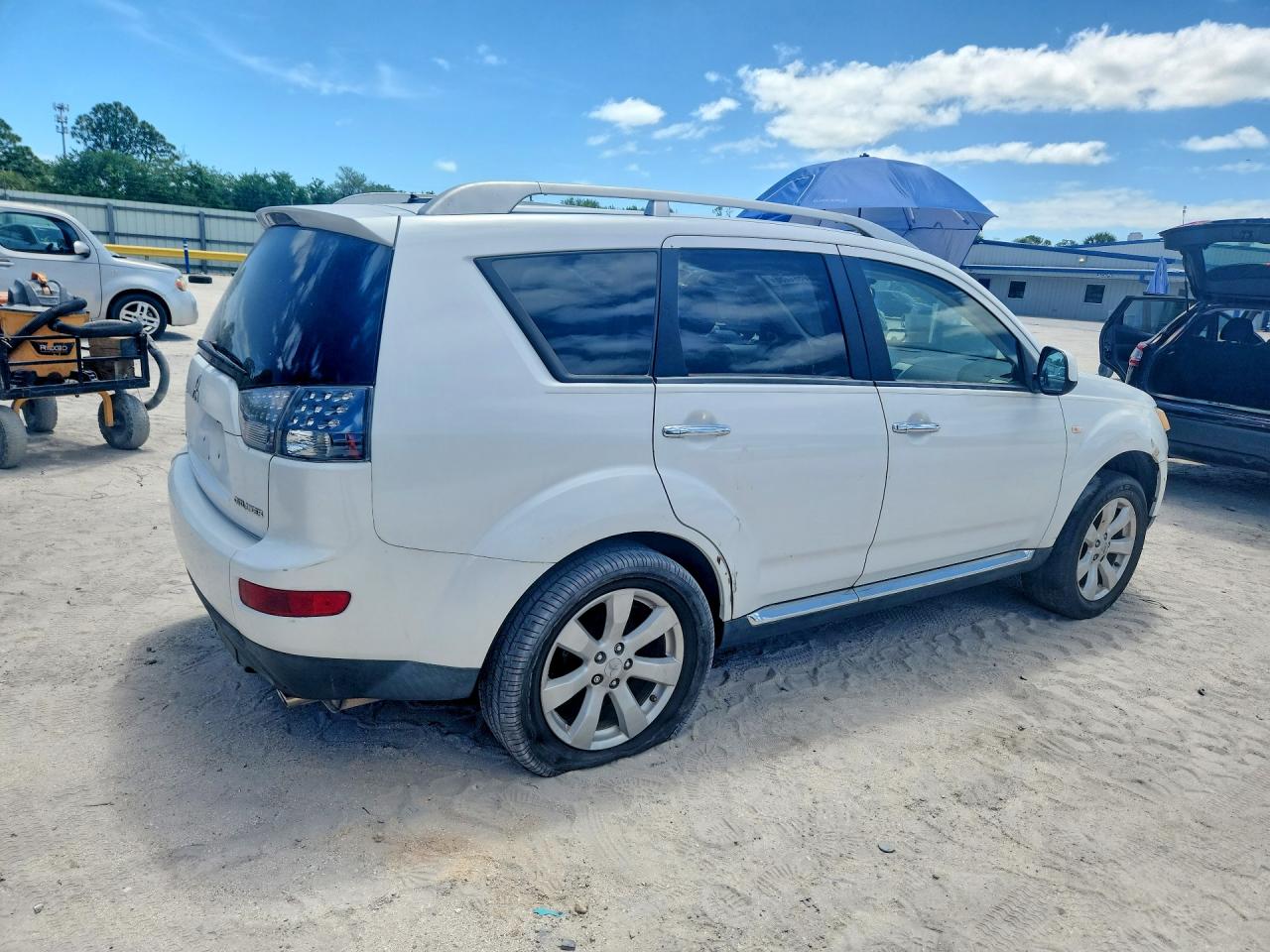 2009 MITSUBISHI OUTLANDER