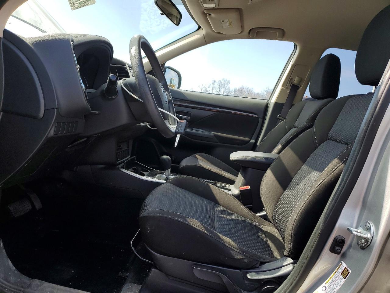 2019 MITSUBISHI OUTLANDER