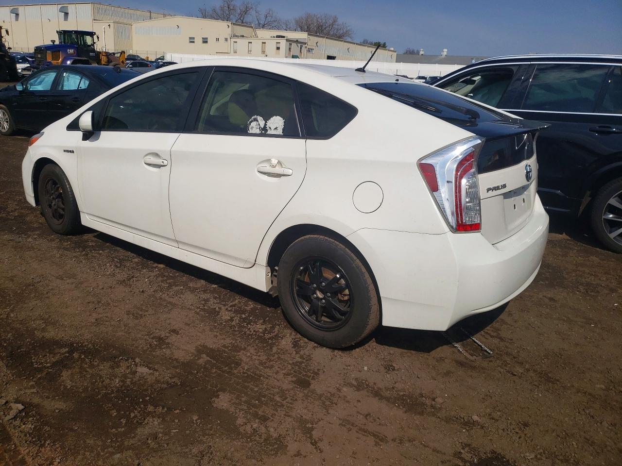 2015 TOYOTA PRIUS