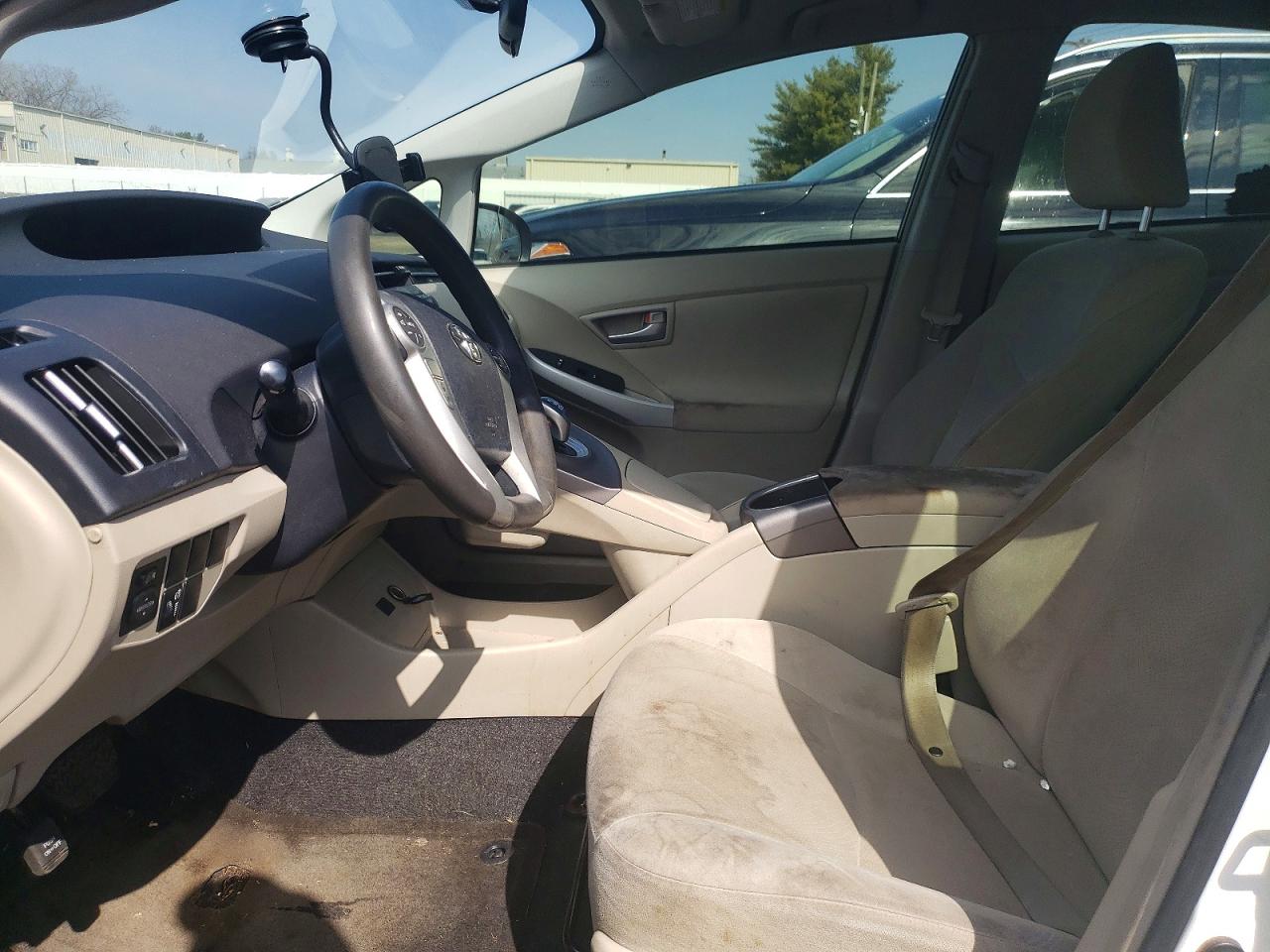 2015 TOYOTA PRIUS