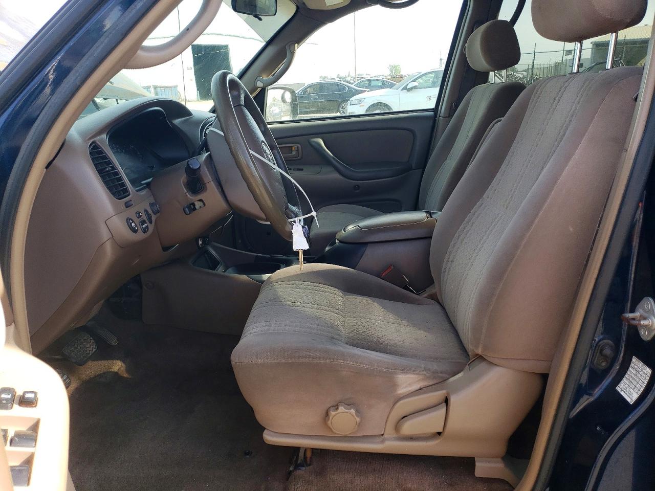 2004 TOYOTA TUNDRA