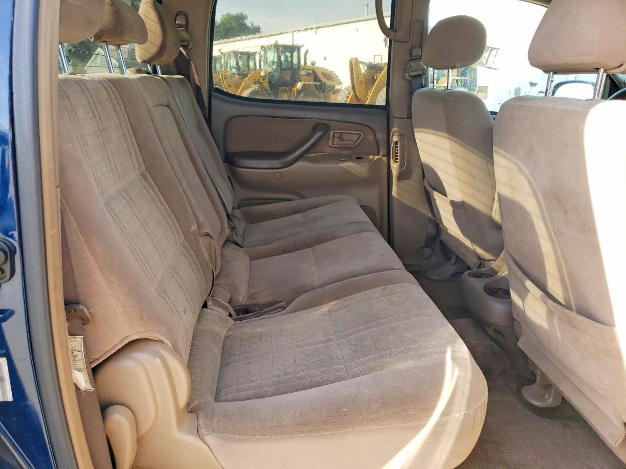 2004 TOYOTA TUNDRA
