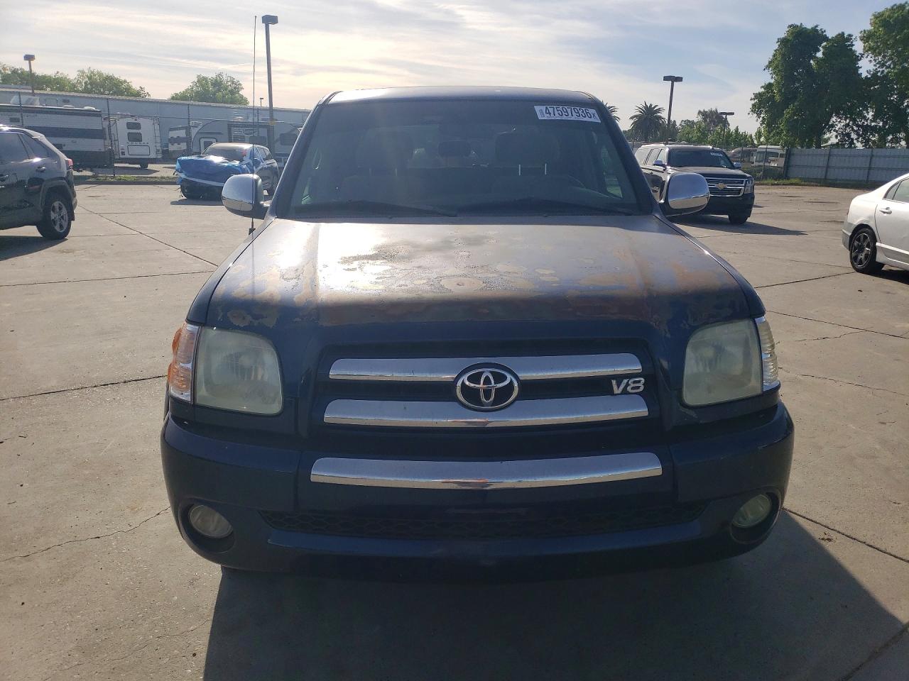 2004 TOYOTA TUNDRA