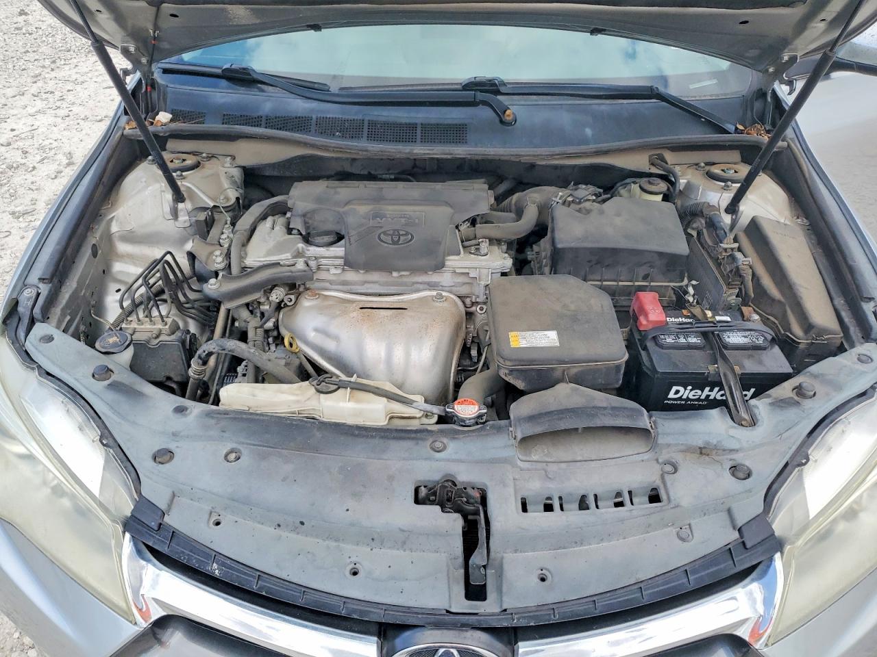 2016 TOYOTA CAMRY