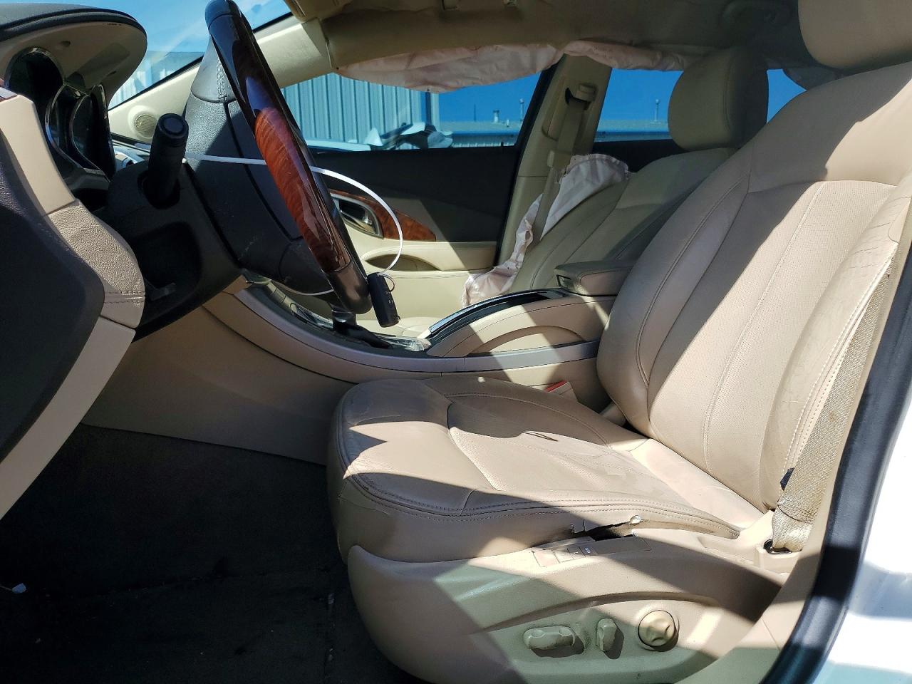 2011 BUICK LACROSSE C