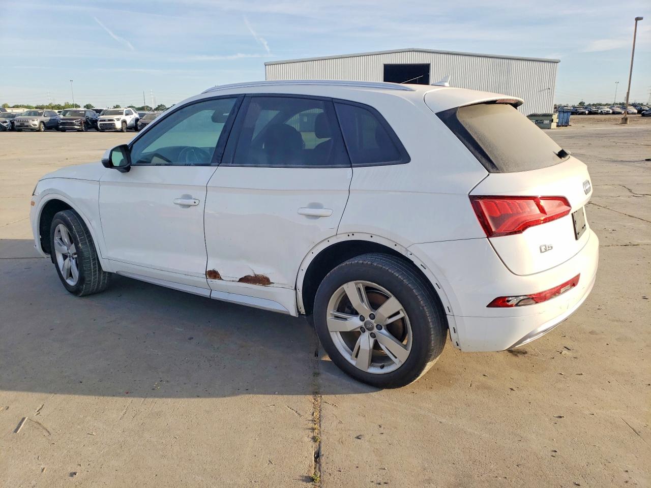 2018 AUDI Q5