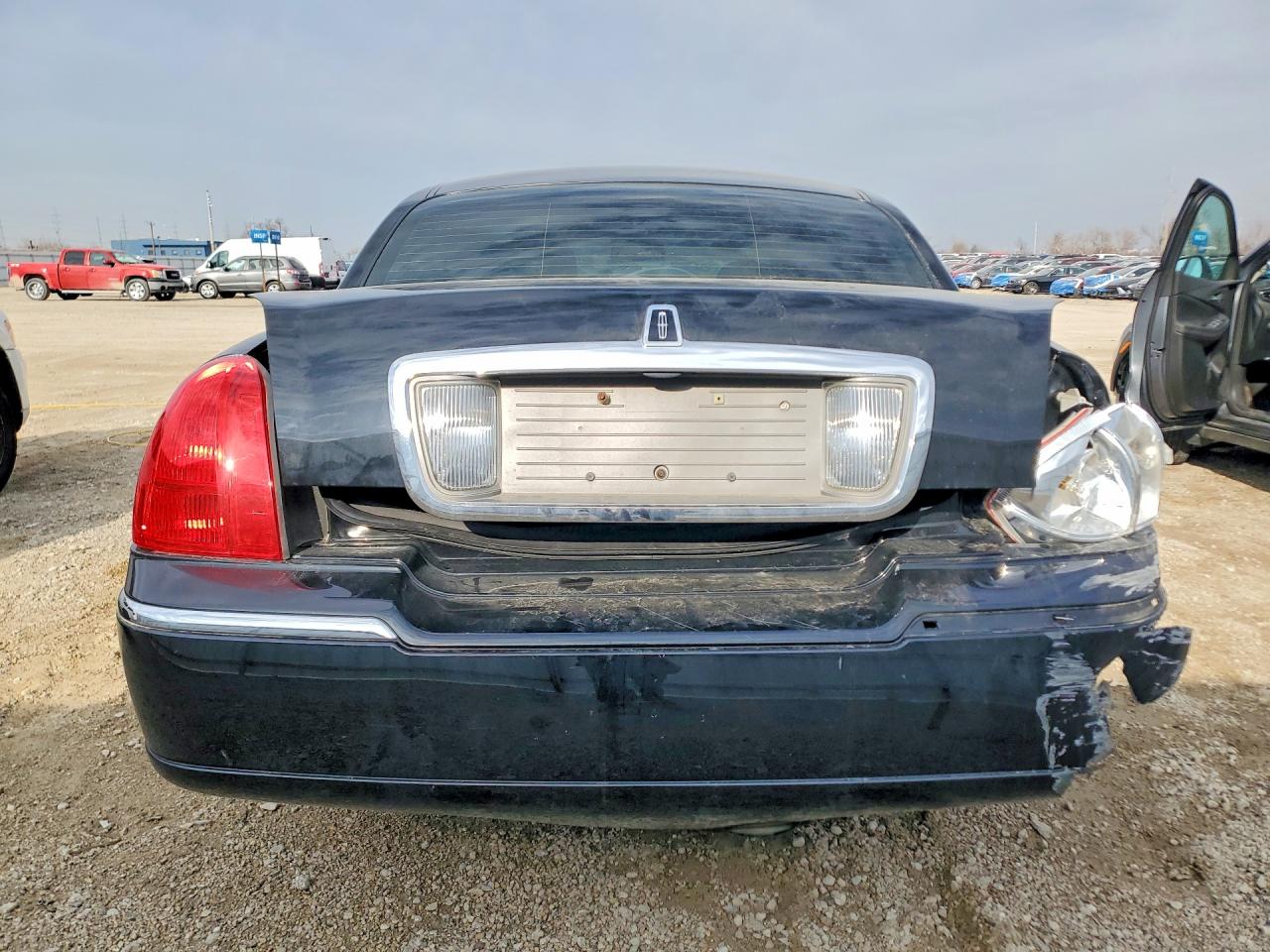 2007 LINCOLN TOWNCAR