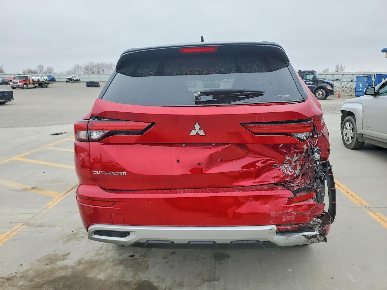 2025 MITSUBISHI OUTLANDER