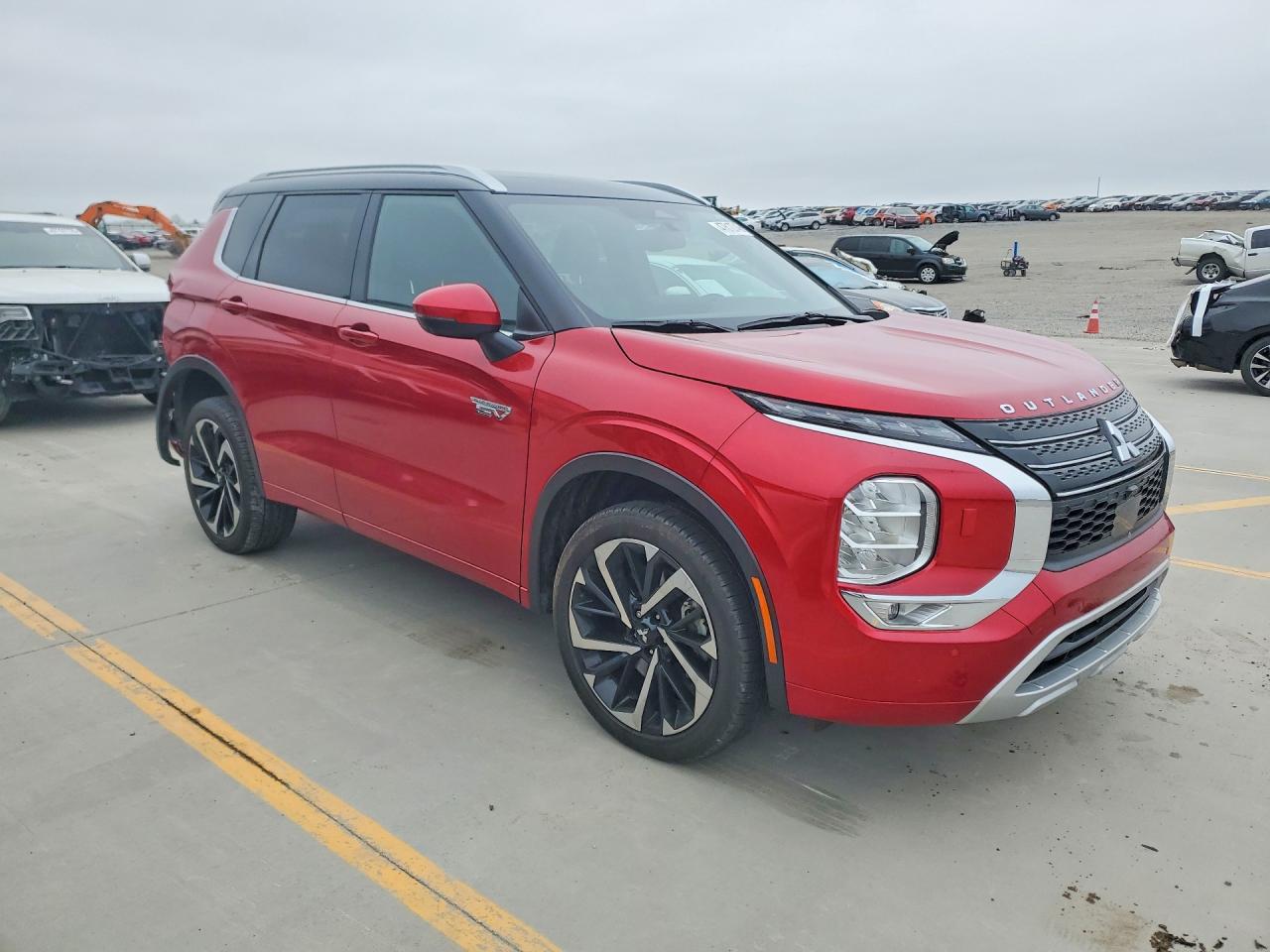 2025 MITSUBISHI OUTLANDER