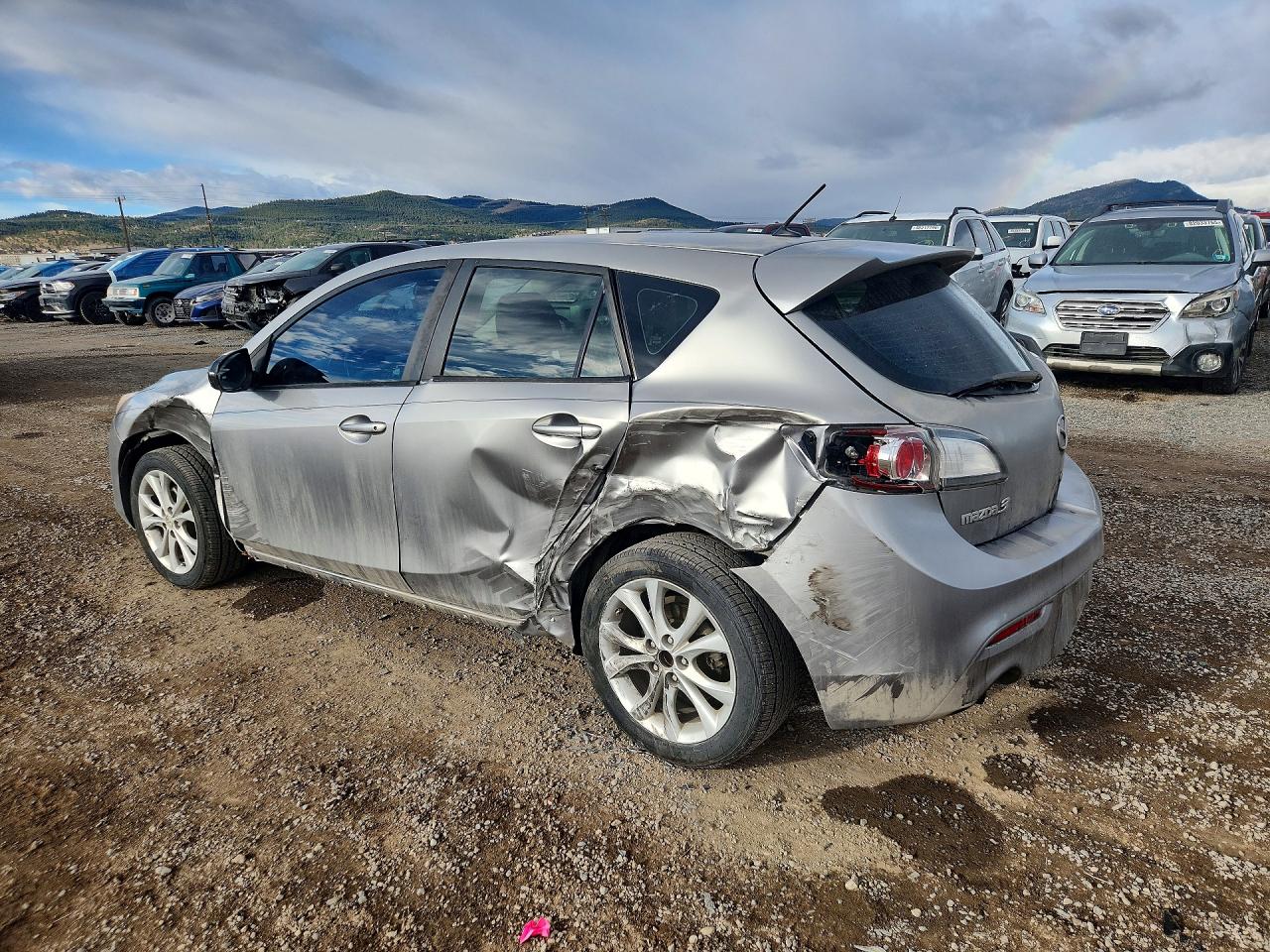 2011 MAZDA MAZDA3