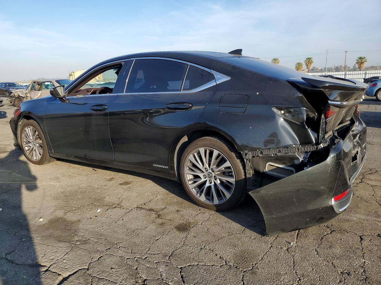 2021 LEXUS ES300
