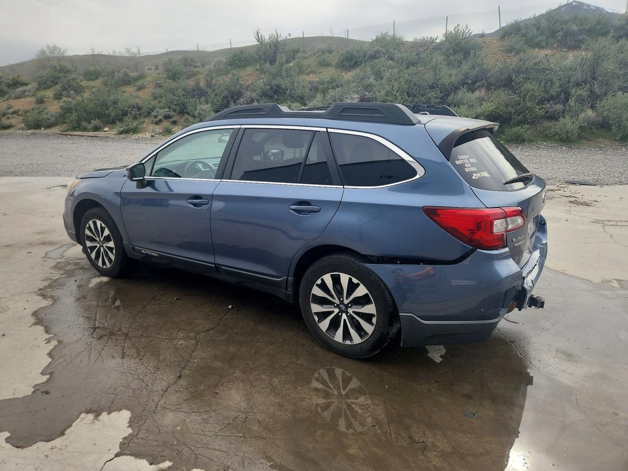 2015 SUBARU OUTBACK