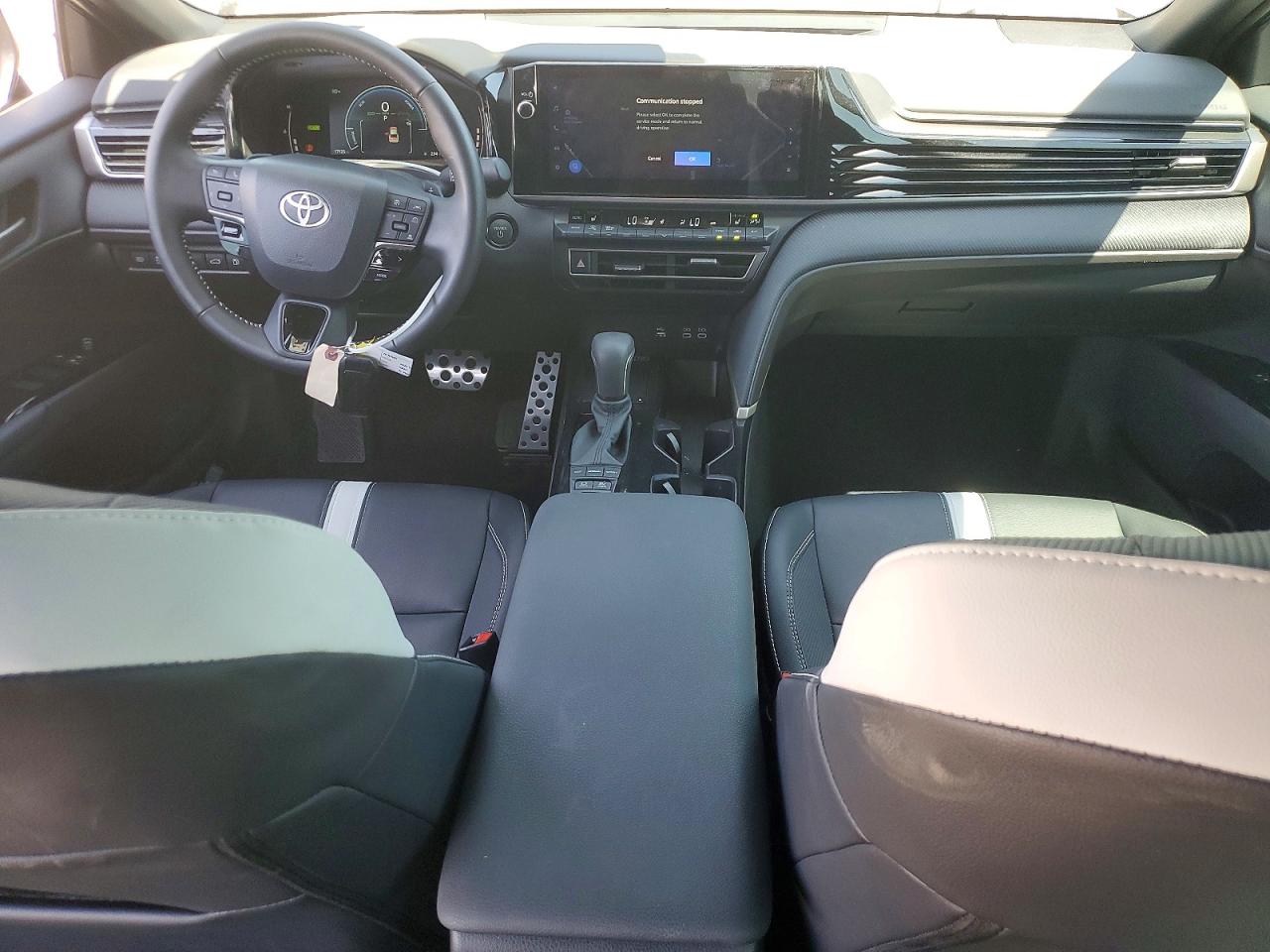 2025 TOYOTA CAMRY