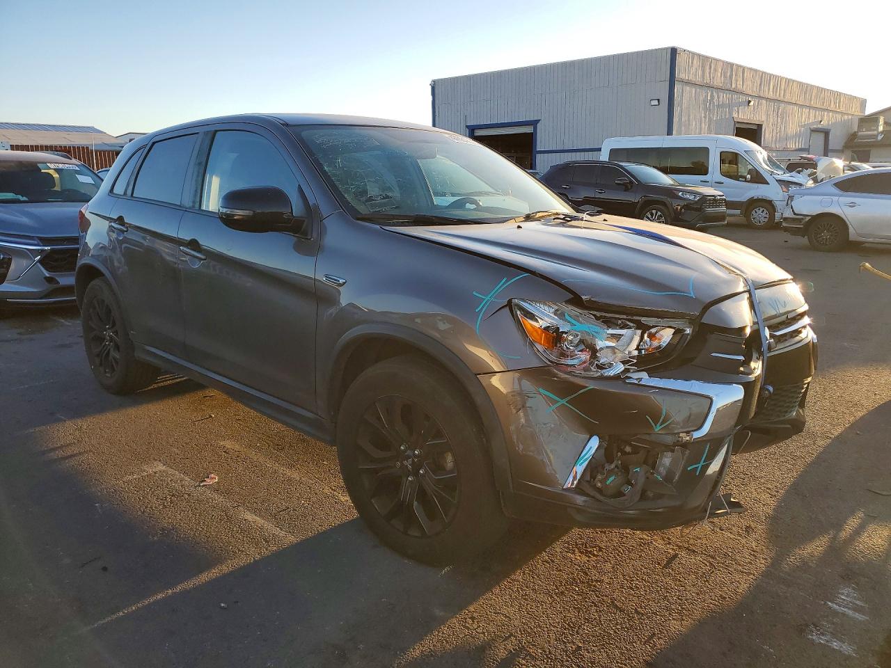 2018 MITSUBISHI OUTLANDER