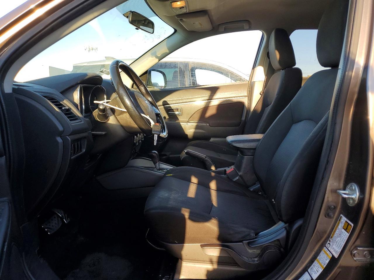 2018 MITSUBISHI OUTLANDER