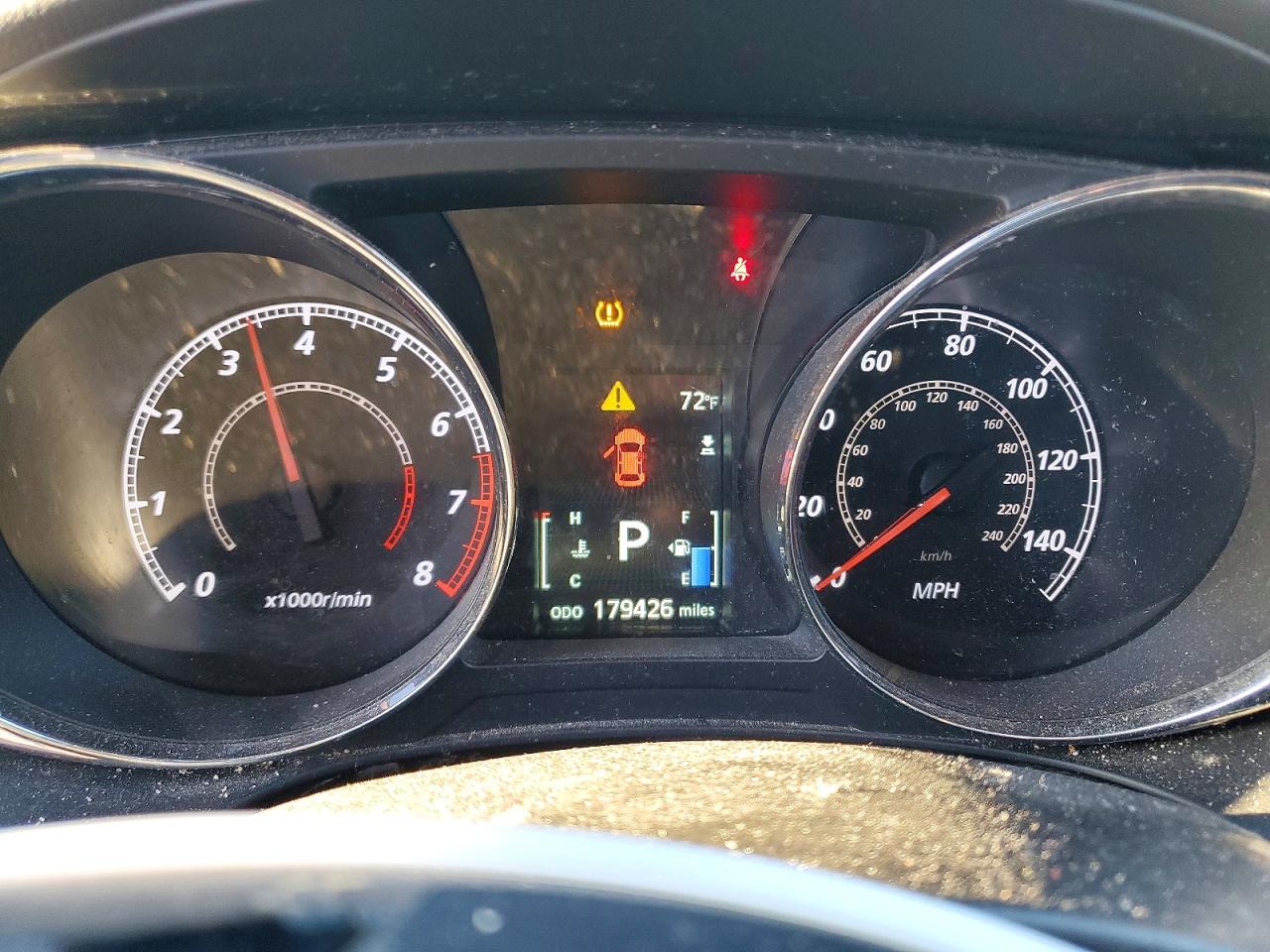 2018 MITSUBISHI OUTLANDER