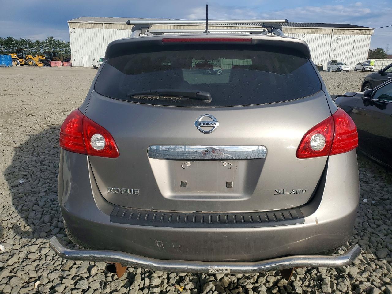 2012 NISSAN ROGUE