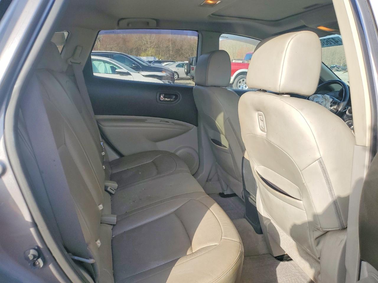 2012 NISSAN ROGUE