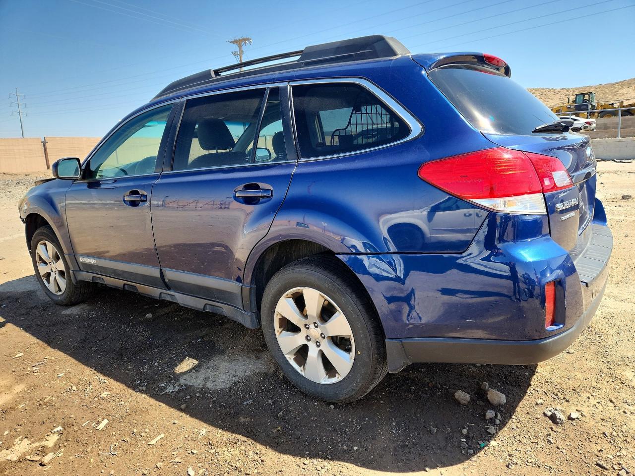 2010 SUBARU OUTBACK
