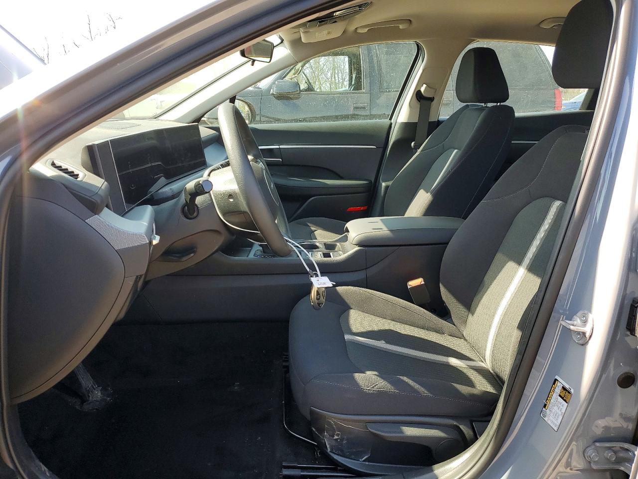 2025 HYUNDAI SONATA