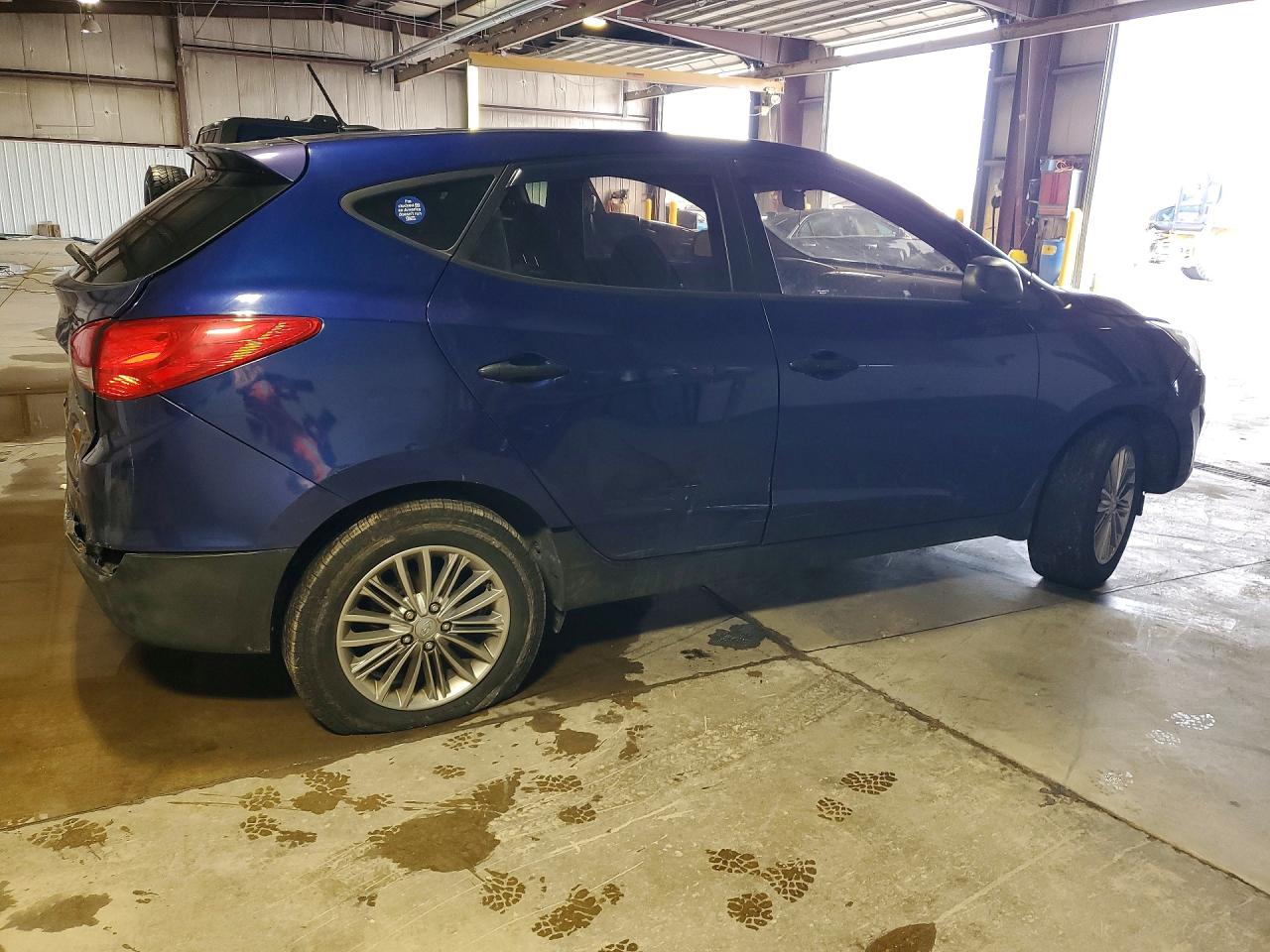2010 HYUNDAI TUCSON