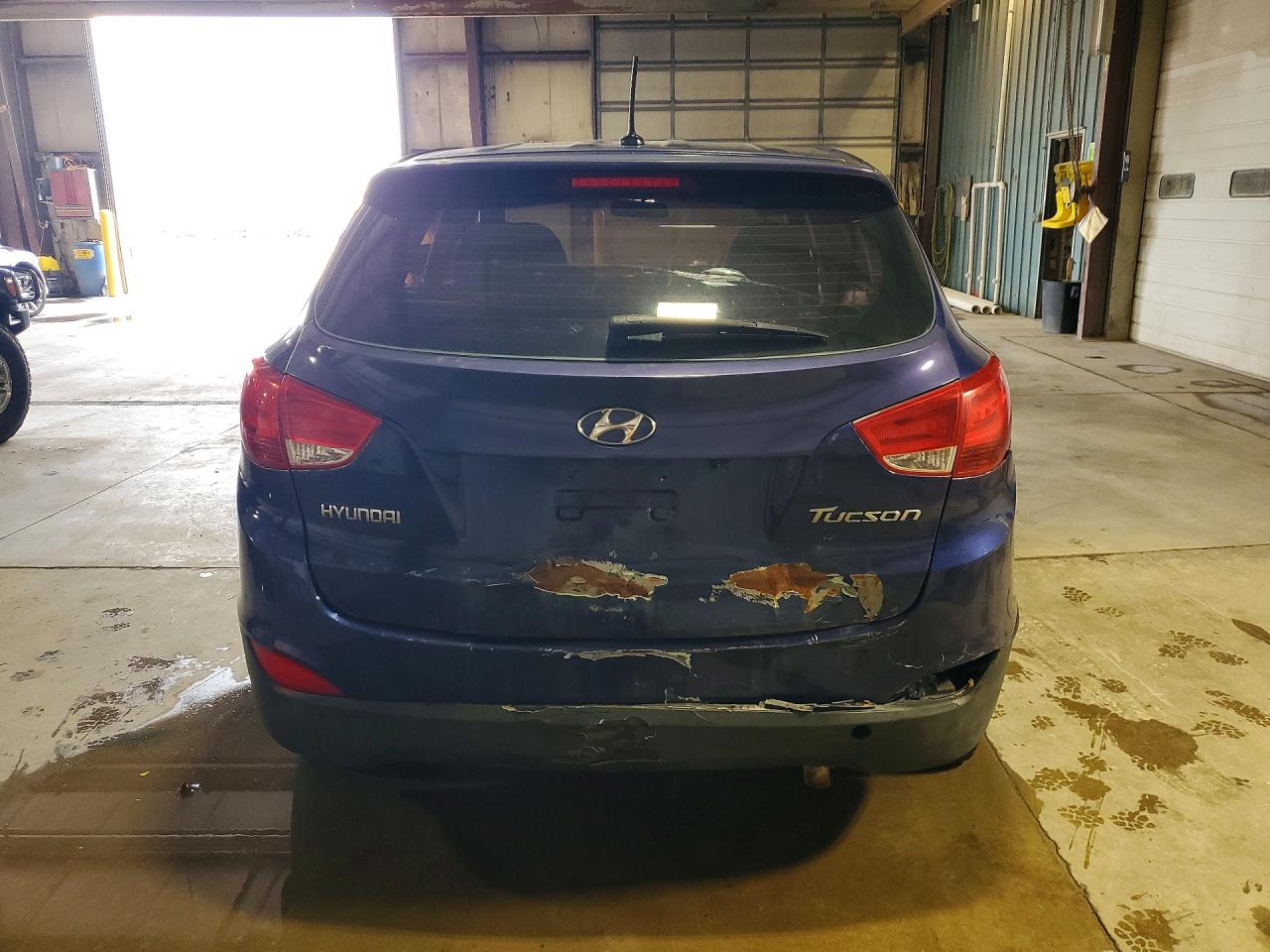 2010 HYUNDAI TUCSON