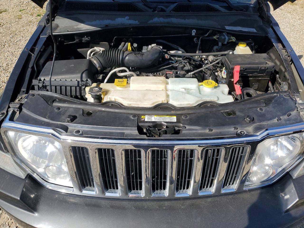 2011 JEEP LIBERTY
