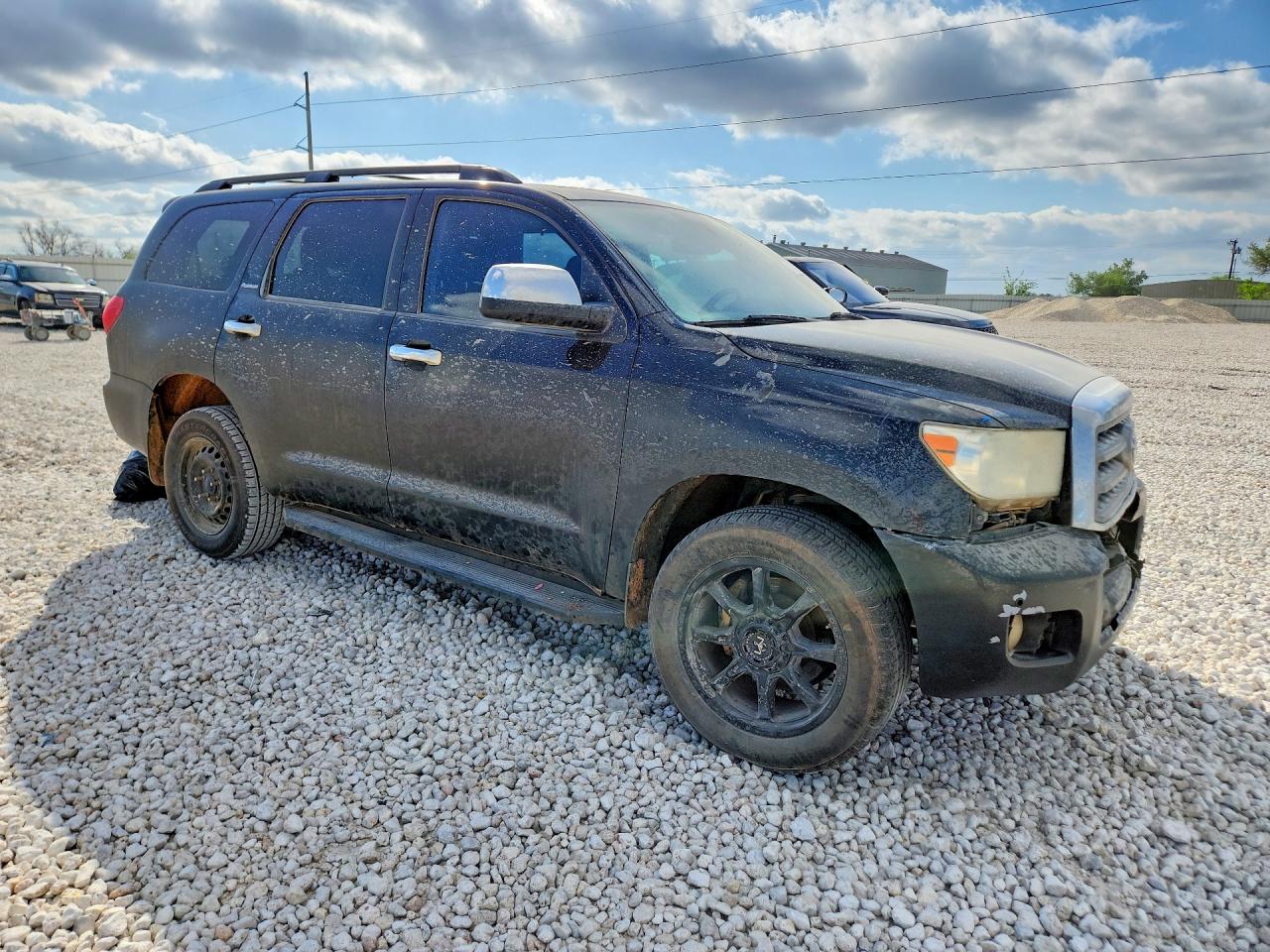 2013 TOYOTA SEQUOIA