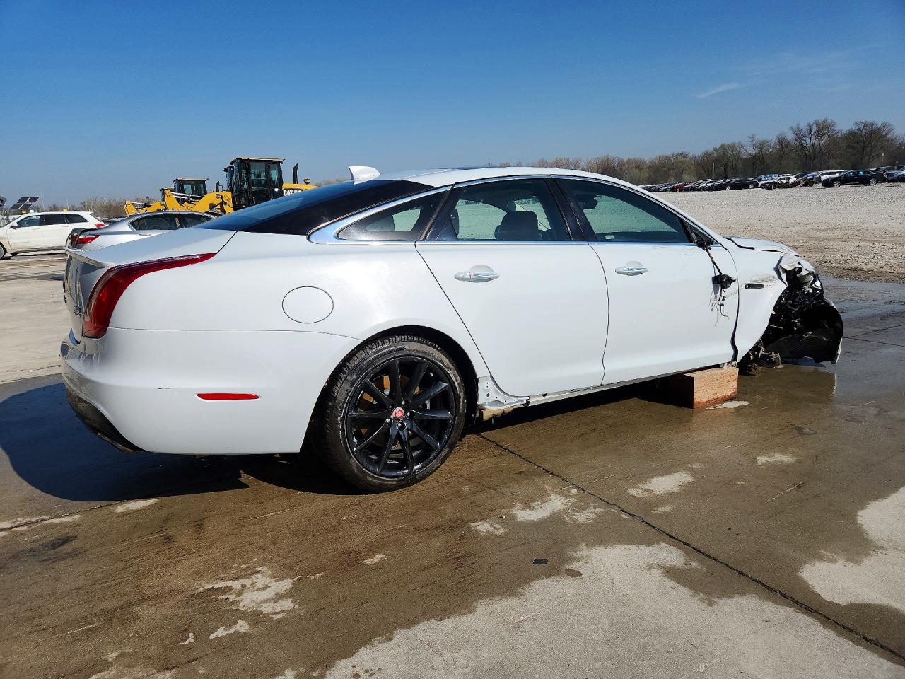 2019 JAGUAR XJ