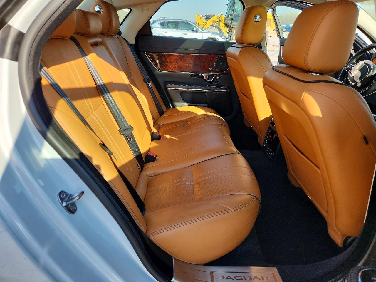 2019 JAGUAR XJ