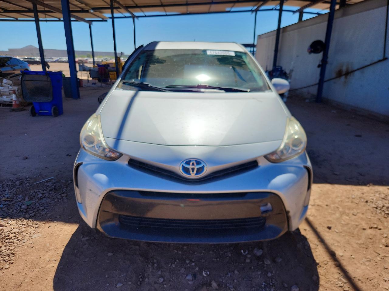 2015 TOYOTA PRIUS