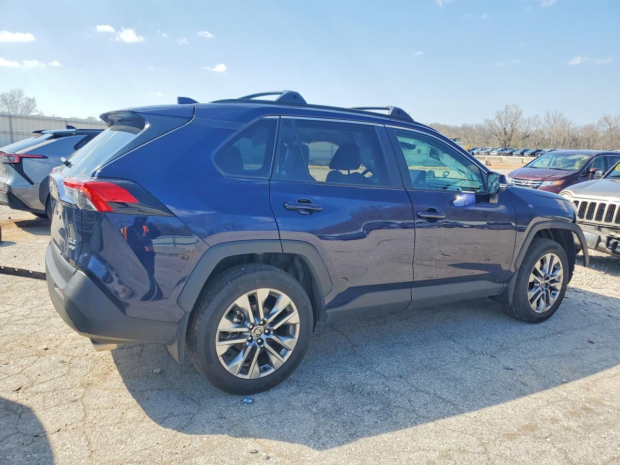 2025 TOYOTA RAV4