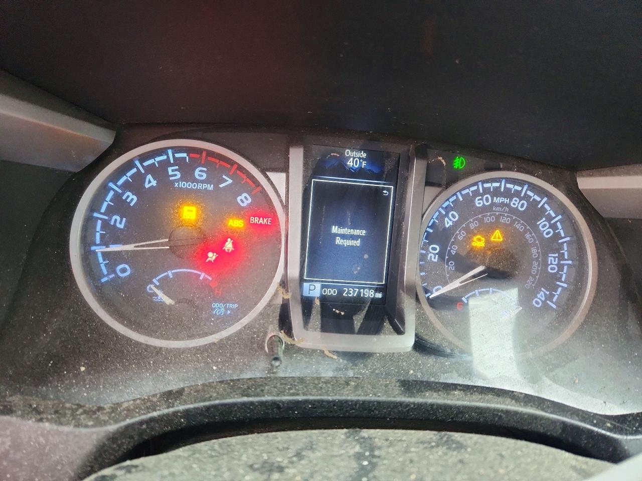 2017 TOYOTA TACOMA